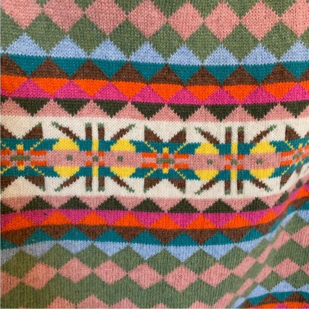 Boden Edie Fair Isle Vest in Green Heritage - Picture 10 of 14